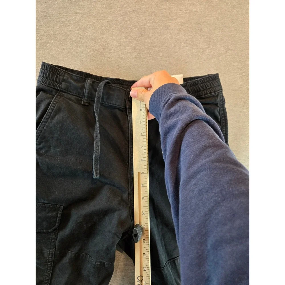 Uniqlo cargo joggers